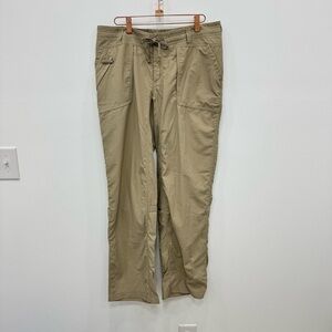 The North Face khaki nylon pants hiking outdoor convertible roll up Sz 12